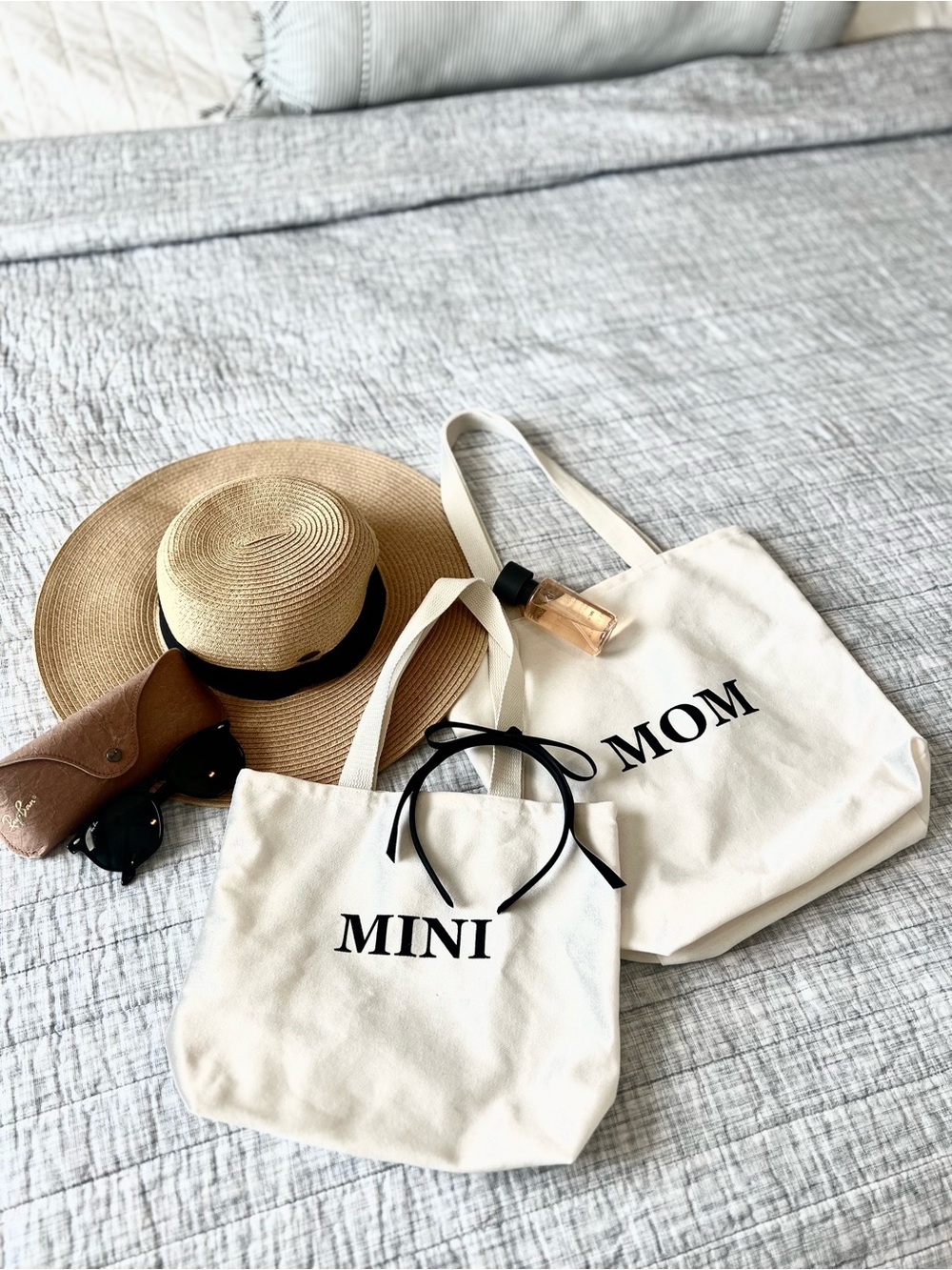 Mini + Mom Canvas Tote Set in Cream